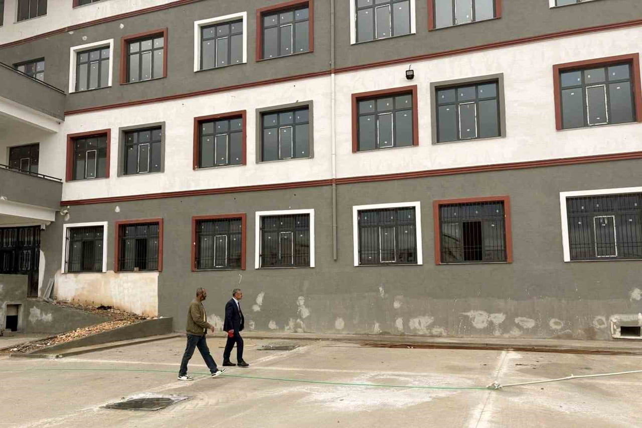 GAZİANTEP'İN ARABAN İLÇESİNDE, TOKİ TARAFINDAN İNŞA EDİLEN SOSYAL VE DEPREM KONUTLARI ALANINDA...