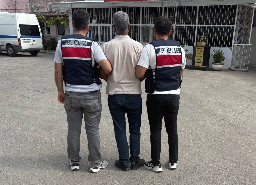 GAZİANTEP'TE 6 YIL KESİNLEŞMİŞ HAPİS CEZASIYLA ARANAN FETÖ ÜYESİ R.U. , JANDARMA VE MİT OPERASYONU...