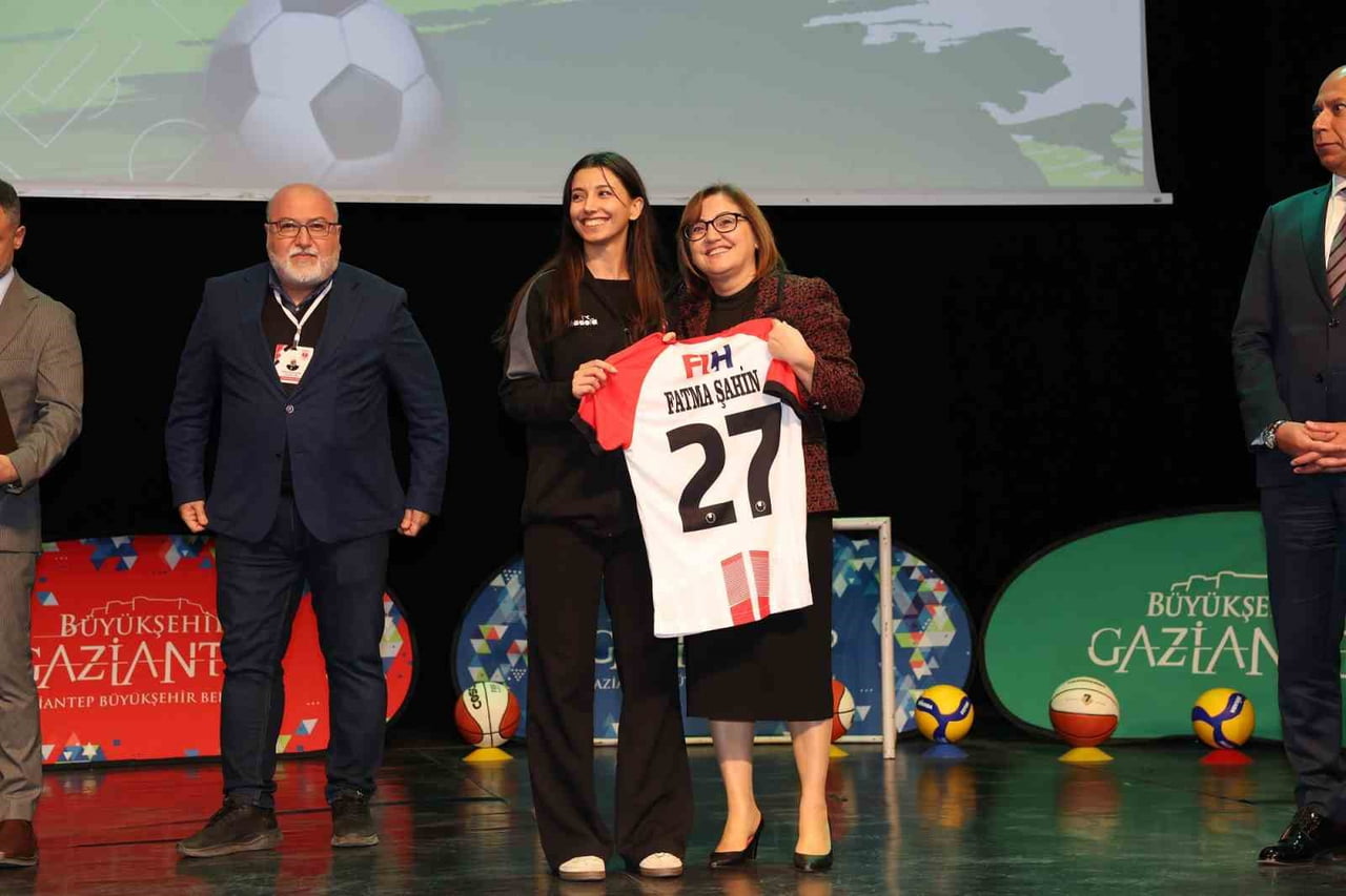 GAZİANTEP BÜYÜKŞEHİR’DEN AMATÖR SPORA BU YIL DA 14 MİLYON TL'LİK DEV DESTEK
