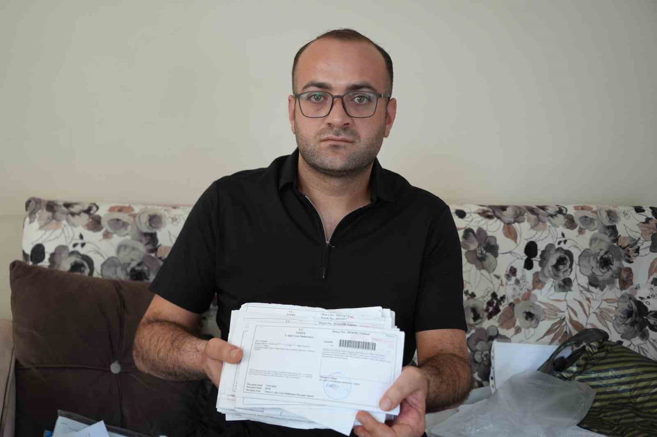 GEBZE İLÇESİNDE BANKA HESAPLARINI ÜÇÜNCÜ KİŞİLERE KULLANDIRAN 30 YAŞINDAKİ NEJAT YAZICI...