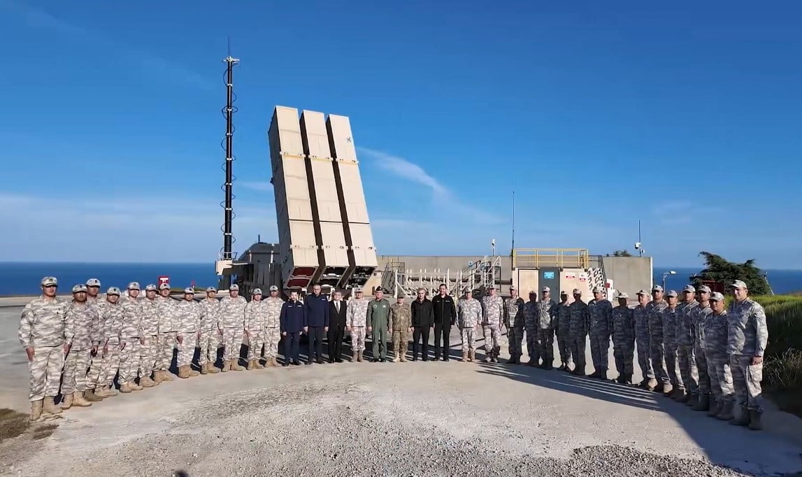 GENELKURMAY BAŞKANI ORGENERAL SELÇUK BAYRAKTAROĞLU VE HAVA KUVVETLERİ KOMUTANI ORGENERAL RAFET...