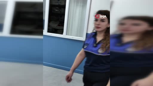 Gıda ürünleriyle deterjanı aynı dolaba koyan kantinci kendini "Ağabey vallahi yerimiz dar" diyerek...