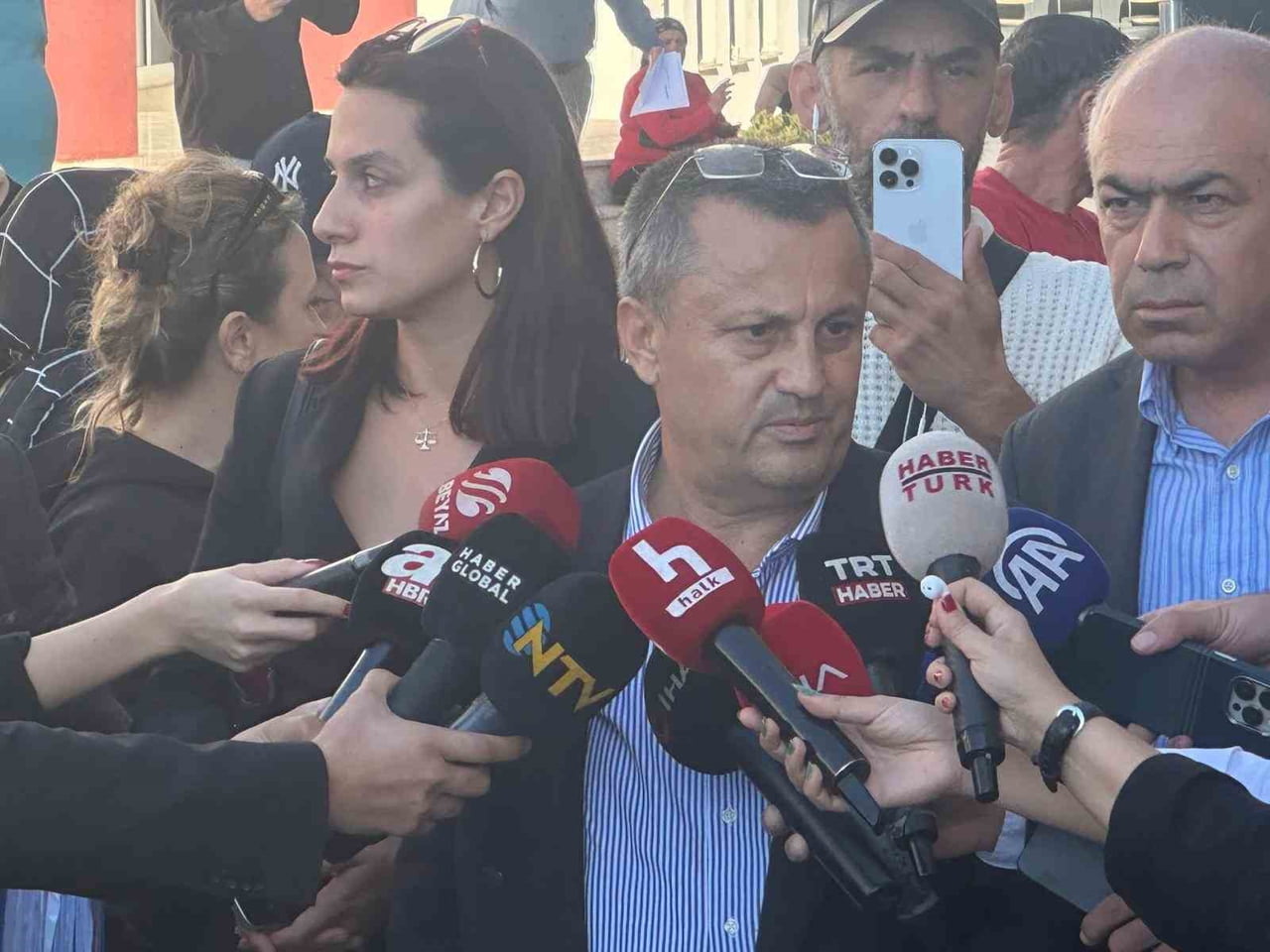 GÜLLÜ'NÜN KIZI TUĞYAN ÜLKEM GÜLTER'E VERİLEN AĞIRLAŞTIRILMIŞ MÜEBBET HAPİS CEZASININ ARDINDAN...