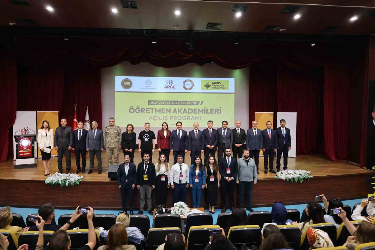 HATAY ÖĞRETMEN AKADEMİLERİNİN 2026-2027 EĞİTİM-ÖĞRETİM YILI AÇILIŞ PROGRAMI...