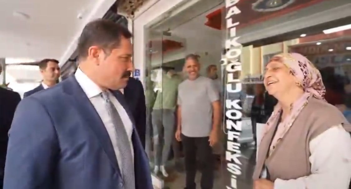 HATAY VALİSİ MUSTAFA MASATLI, ERZİN İLÇESİNDE ESNAF VE VATANDAŞLARLA BİR ARAYA GELDİ.