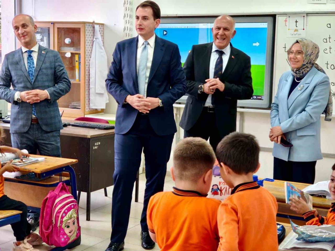 HİSARCIK’TA TÜRKİYE YÜZYILI MAARİF MODELİ KAPSAMINDA VELİ BULUŞMASI