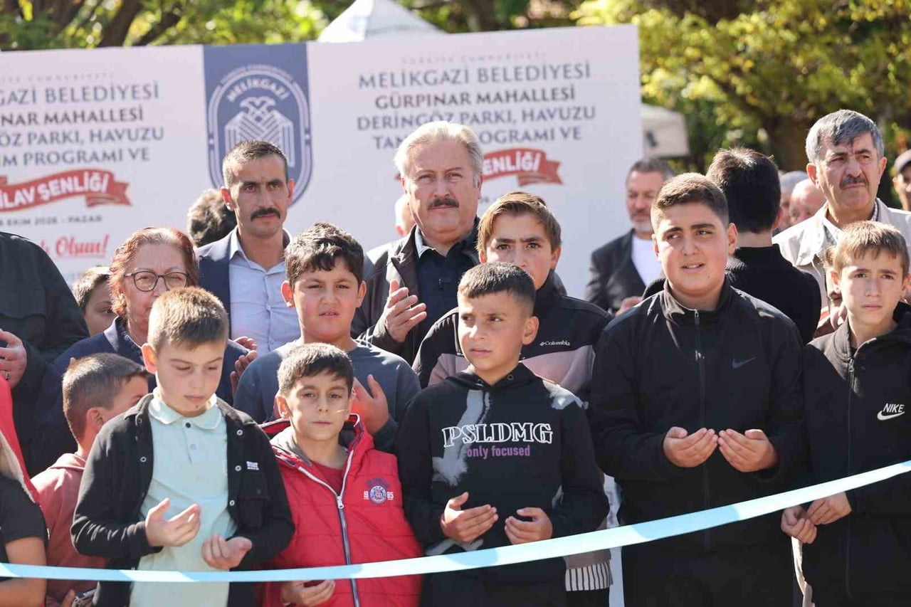 İLÇENİN ESTETİĞİNE VE YEŞİL ALANLARINA BÜYÜK ÖNEM VEREN MELİKGAZİ BELEDİYESİ’NİN GÜRPINAR...