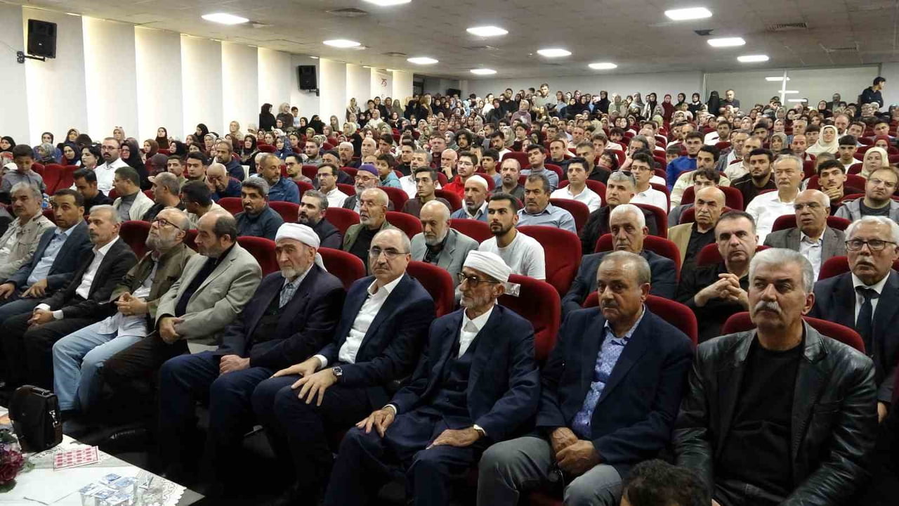 İLİM YAYMA CEMİYETİ VAN ŞUBESİ TARAFINDAN DÜZENLENEN "İLME VE ULEMAYA VEFA 2026" PROGRAMI...
