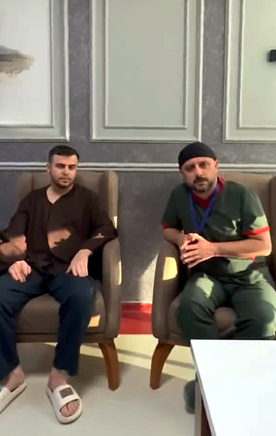 İSMAİL YİĞİT (SOLDA) VE PROF. DR. MEHMET KİRİŞCİ (SAĞDA)