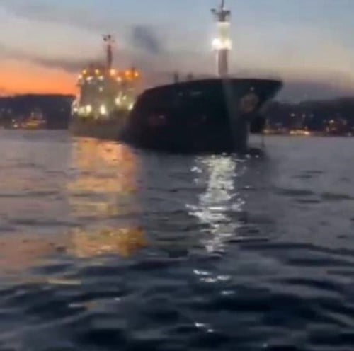 İSTANBUL BOĞAZI'NDA SEYİR HALİNDEKİ MALTA BAYRAKLI "IVYAN" İSİMLİ KİMYASAL MADDE TAŞIYAN TANKER...
