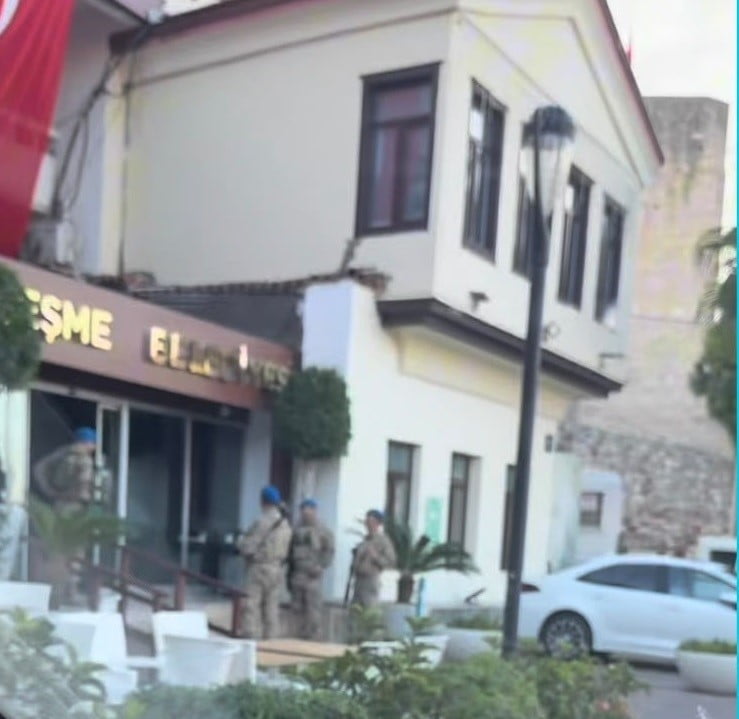 JANDARMA EKİPLERİ TARAFINDAN BELEDİYEDEKİ ARAMALAR SÜRÜYOR