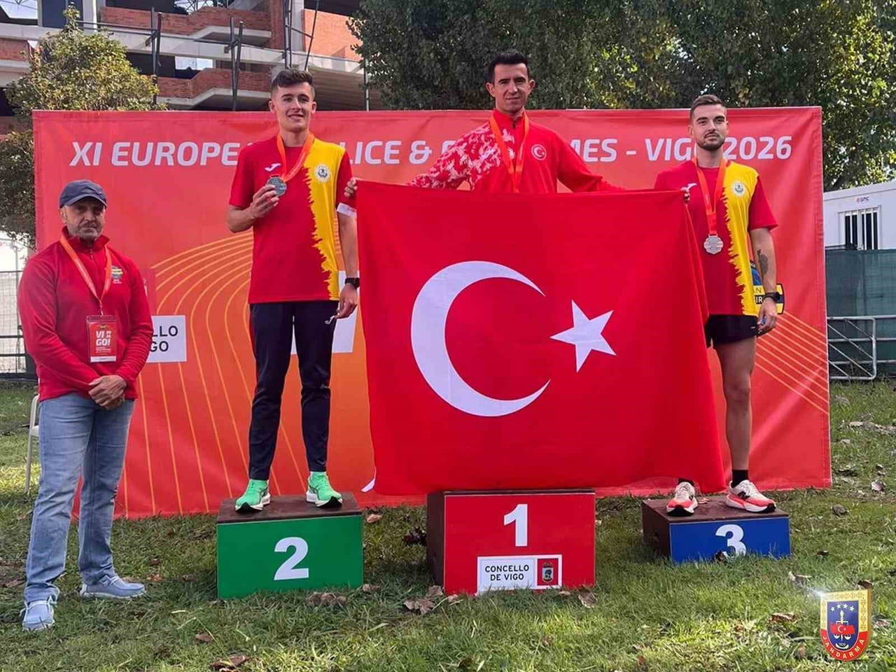 JANDARMA GÜCÜ, 40 ÜLKE TEMSİLCİSİNİN KATILDIĞI POLİS VE İTFAİYE OYUNLARI'NDA 60 ALTIN, 27 GÜMÜŞ VE...