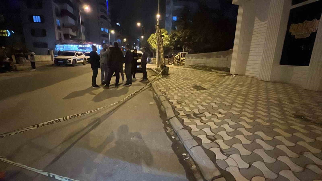KAHRAMANMARAŞ'TA MEYDANA GELEN SİLAHLI SALDIRIDA İKİ KİŞİ YARALANDI