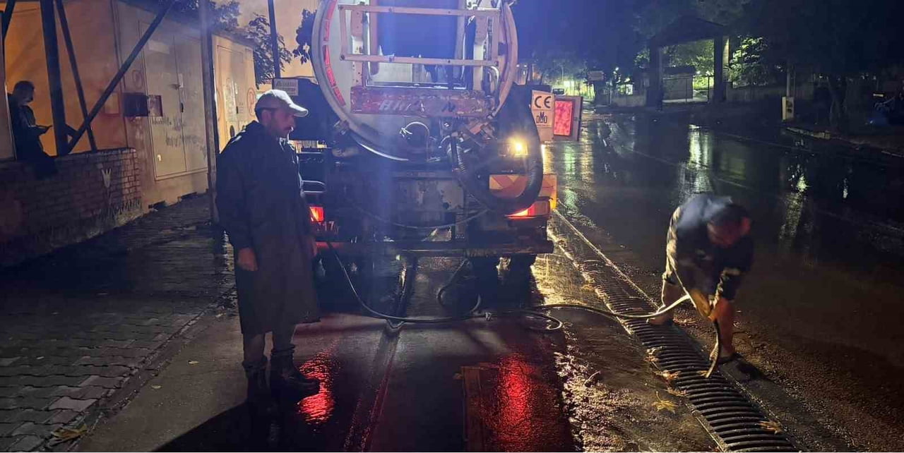 KÂHTA’DA YAĞIŞ SEFERBERLİĞİ: EKİPLER 7/24 SAHADA