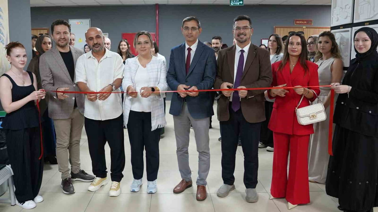 KARABÜK ÜNİVERSİTESİ (KBÜ) SAFRANBOLU FETHİ TOKER GÜZEL SANATLAR VE TASARIM FAKÜLTESİ ENDÜSTRİYEL...