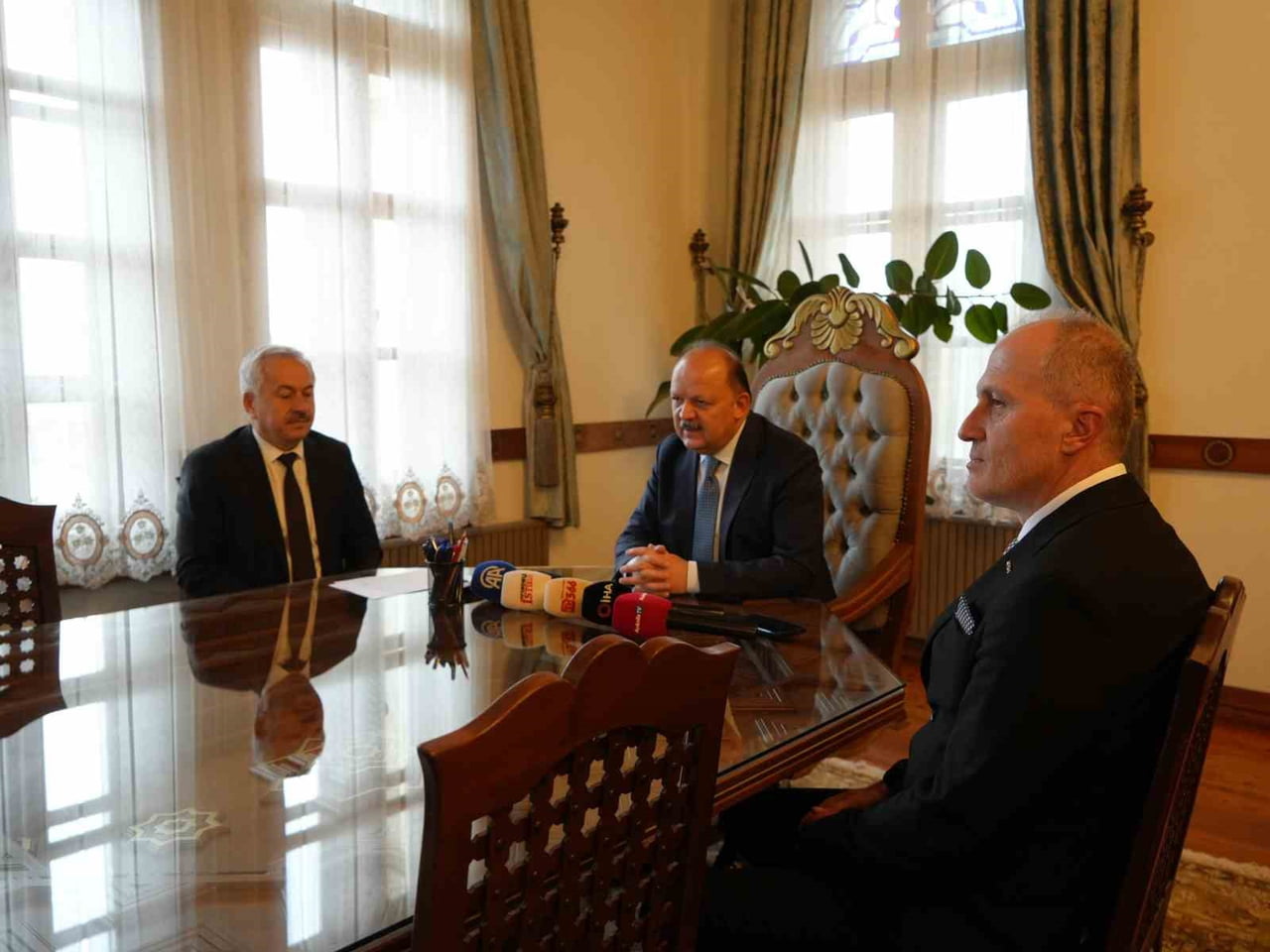KASTAMONU'DA EVLİLİK KREDİSİNDEN FAYDALANAN VE ÇOCUKLARI OLAN ÇİFTLERE BİR YIL BOYUNCA BEZ, MAMA...