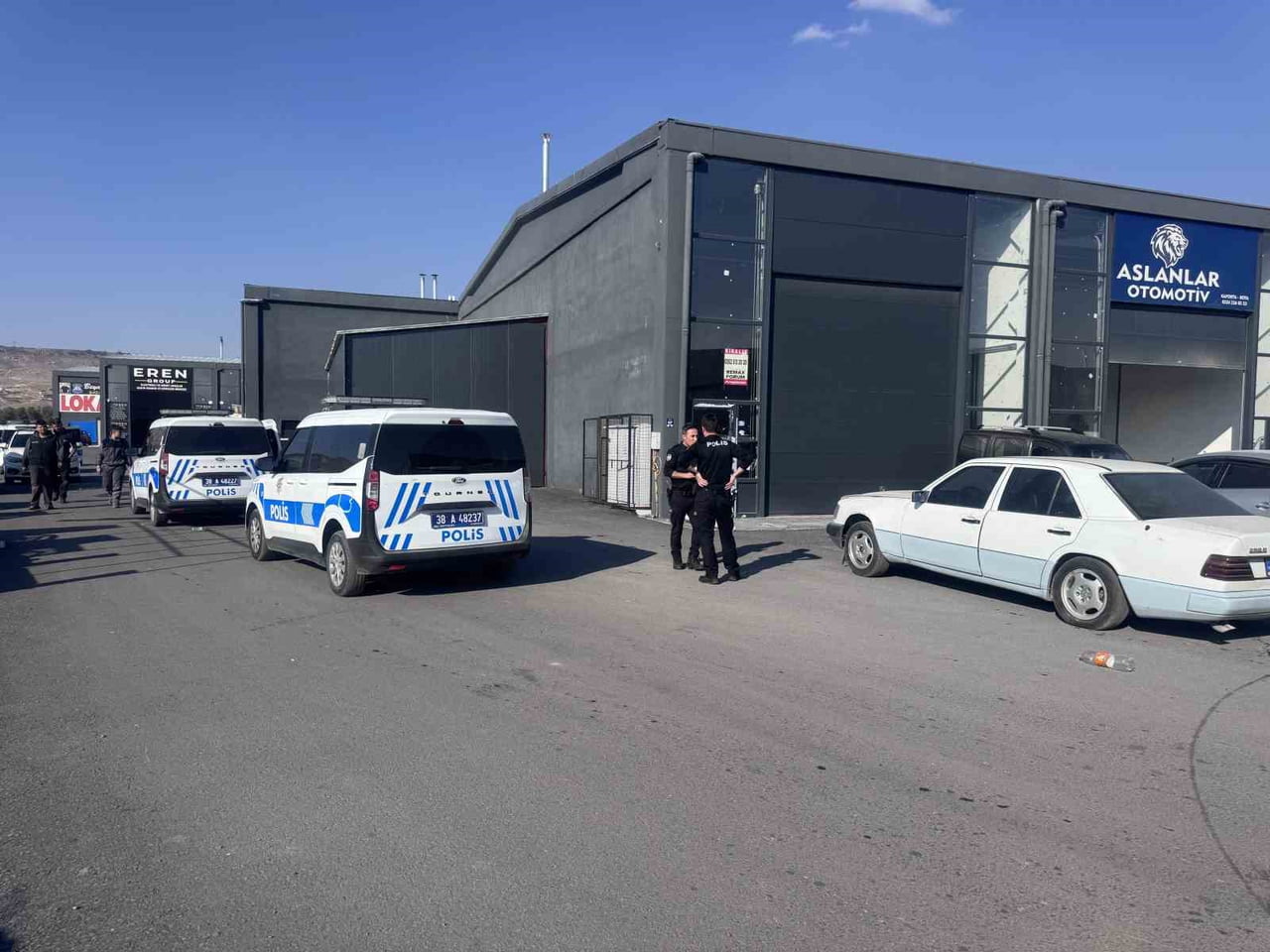 KAYSERİ'NİN KOCASİNAN İLÇESİNDE TARTIŞTIĞI KARDEŞİ TARAFINDAN TÜFEKLE VURULAN ŞAHIS HAFİF...