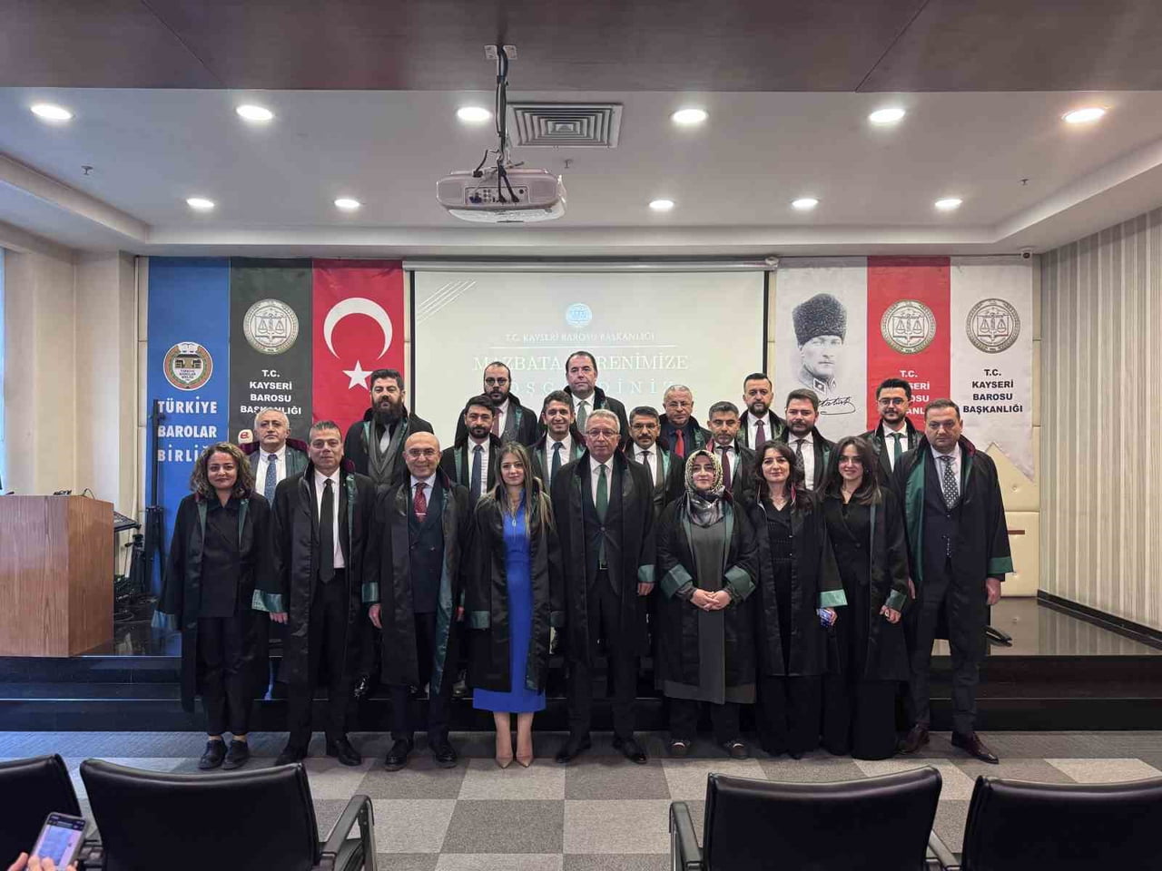 KAYSERİ BAROSU’NDA YAPILAN SEÇİMLERDE GÜVEN TAZELEYEREK YENİDEN BAŞKAN SEÇİLEN MURAT TOLGA ÖZSOY...
