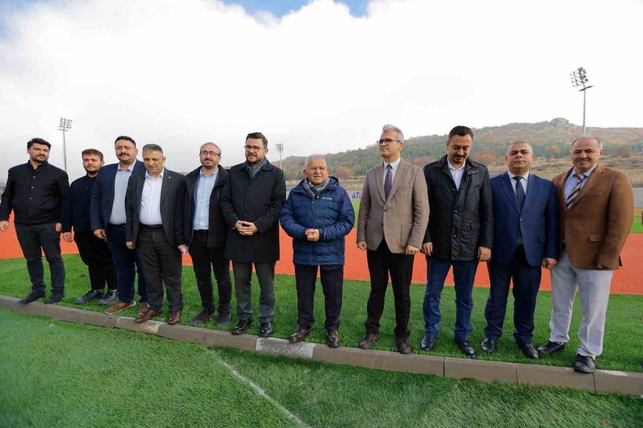 KAYSERİ BÜYÜKŞEHİR BELEDİYE BAŞKANI DR. MEMDUH BÜYÜKKILIÇ, ERCİYES YÜKSEK İRTİFA KAMP MERKEZİ’NDE...