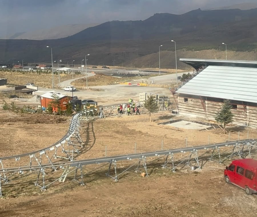 KAYSERİ BÜYÜKŞEHİR BELEDİYESİ; ERCİYES KAYAK MERKEZİ’Nİ 12 AY BOYUNCA YAŞAYAN BİR TURİZM...