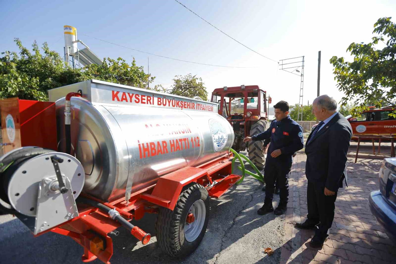 KAYSERİ BÜYÜKŞEHİR BELEDİYESİ, KIRSAL MAHALLELERDE YANGINLARA DAHA HIZLI VE ETKİN MÜDAHALE...