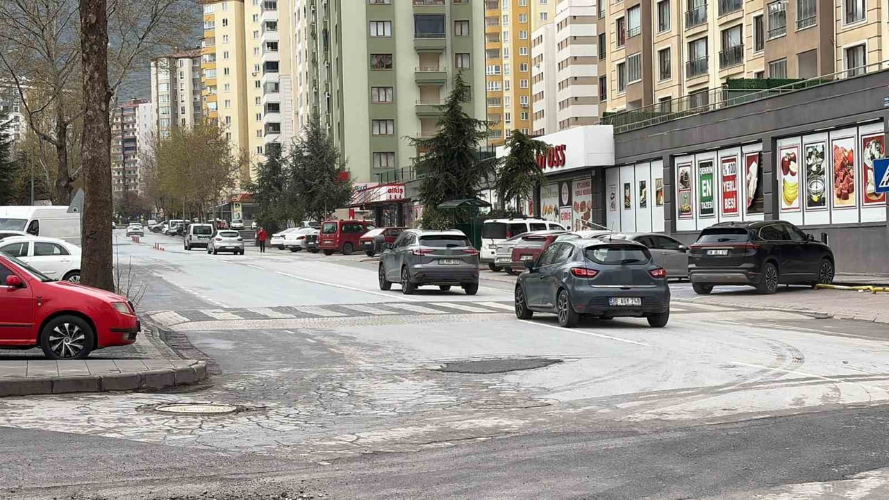 KAYSERİ’DE MOBİLYA FABRİKASI MÜDÜRÜ MUSTAFA D.'NİN ÖLDÜRÜLMESİNE İLİŞKİN DAVADA TUTUKLU SANIK...
