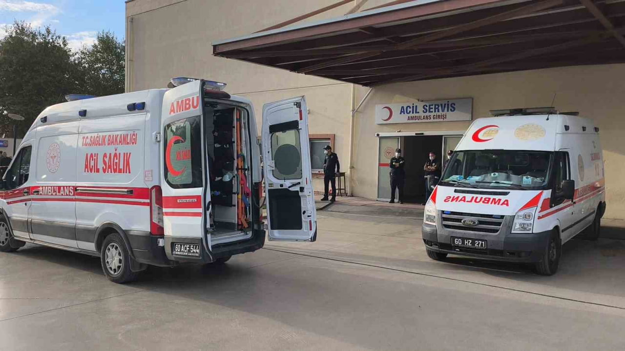 KAYSERİ ŞEKER’E BAĞLI TURHAL ŞEKER FABRİKASI’NDA MEYDANA GELEN KARBONMONOKSİT ZEHİRLENMESİ...