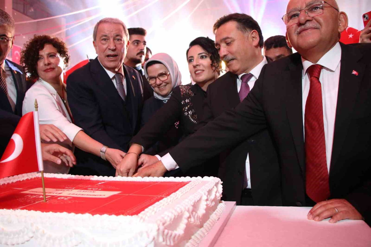 KAYSERİ VALİLİĞİ TARAFINDAN 29 EKİM CUMHURİYET BAYRAMI’NIN 103. YIL DÖNÜMÜ DOLAYISIYLA RESEPSİYON...