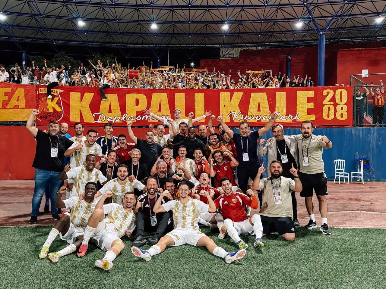 KAYSERİSPOR TARAFTARLARI, PAZAR GÜNÜ OYNANACAK PENDİKSPOR MAÇINDA TAKIMIN YANINDA OLMAK İÇİN...