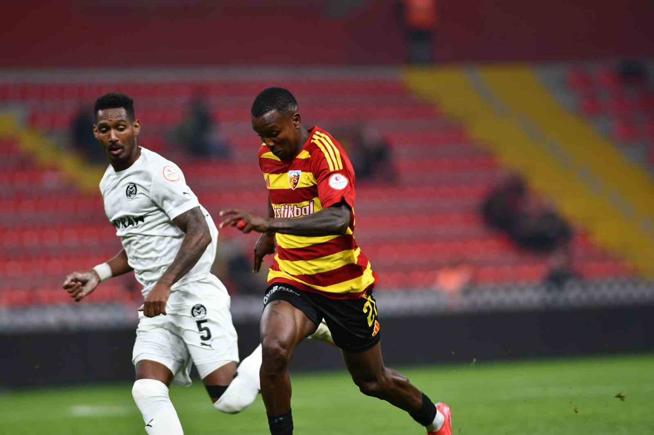 KAYSERİSPOR’UN BAŞARILI GOLCÜ OYUNCUSU DANİEL MORENO, SON 4 MAÇTA 6 GOL ATTI