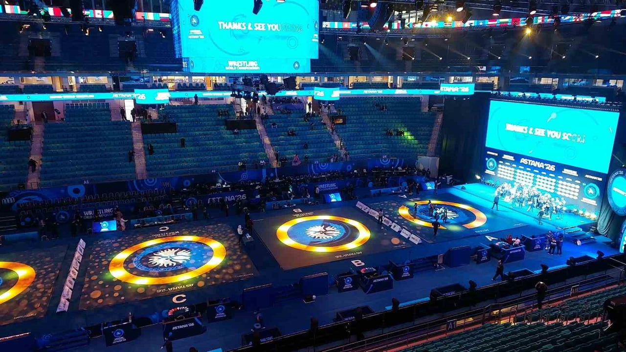 KAZAKİSTAN ASTANA’DA GERÇEKLEŞTİRİLEN 2026 DÜNYA BÜYÜKLER GÜREŞ ŞAMPİYONASI’NDA KADINLAR...