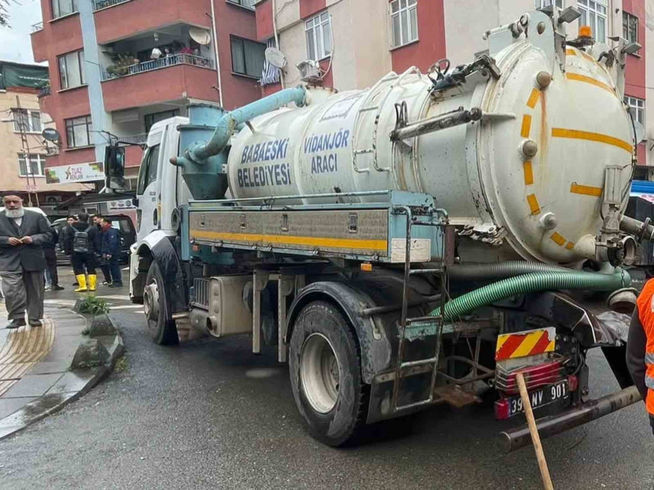KIRKLARELİ'DEN SAĞANAĞIN VURDUĞU İSTANBUL'A PERSONEL, ARAÇ VE EKİPMAN DESTEĞİ...