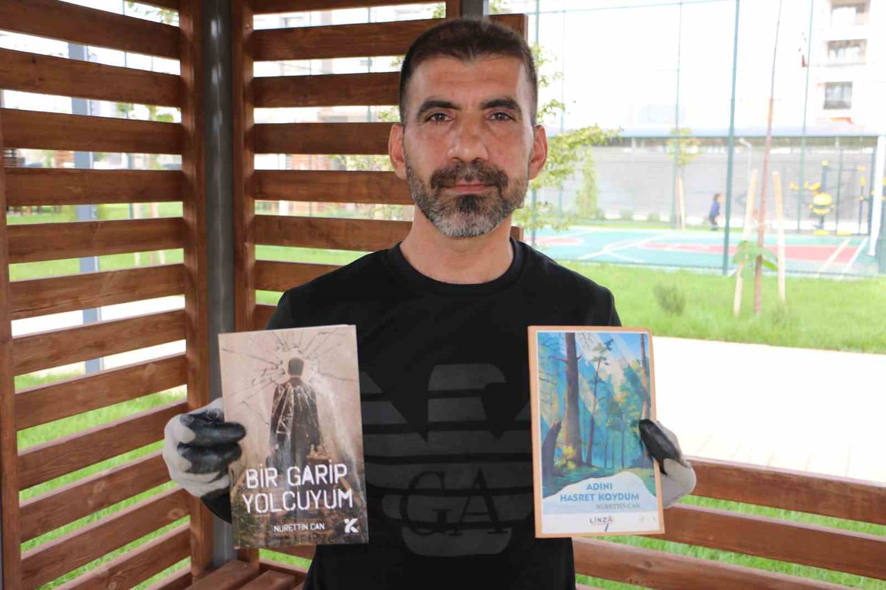KİTAP BASACAK GÜCÜ OLMADIĞI İÇİN SPONSORLAR İLE ANLAŞAN VE KİTAP GELİRLERİNİ SPONSORLARA...