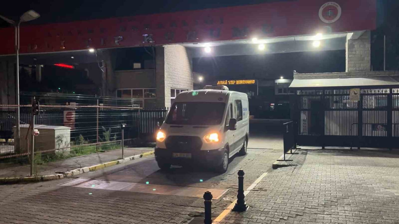 KOCAELİ'NİN GEBZE İLÇESİNDE SELE KAPILAN VE CANSIZ BEDENİ İSTANBUL PENDİK'TE BULUNAN FATİH...