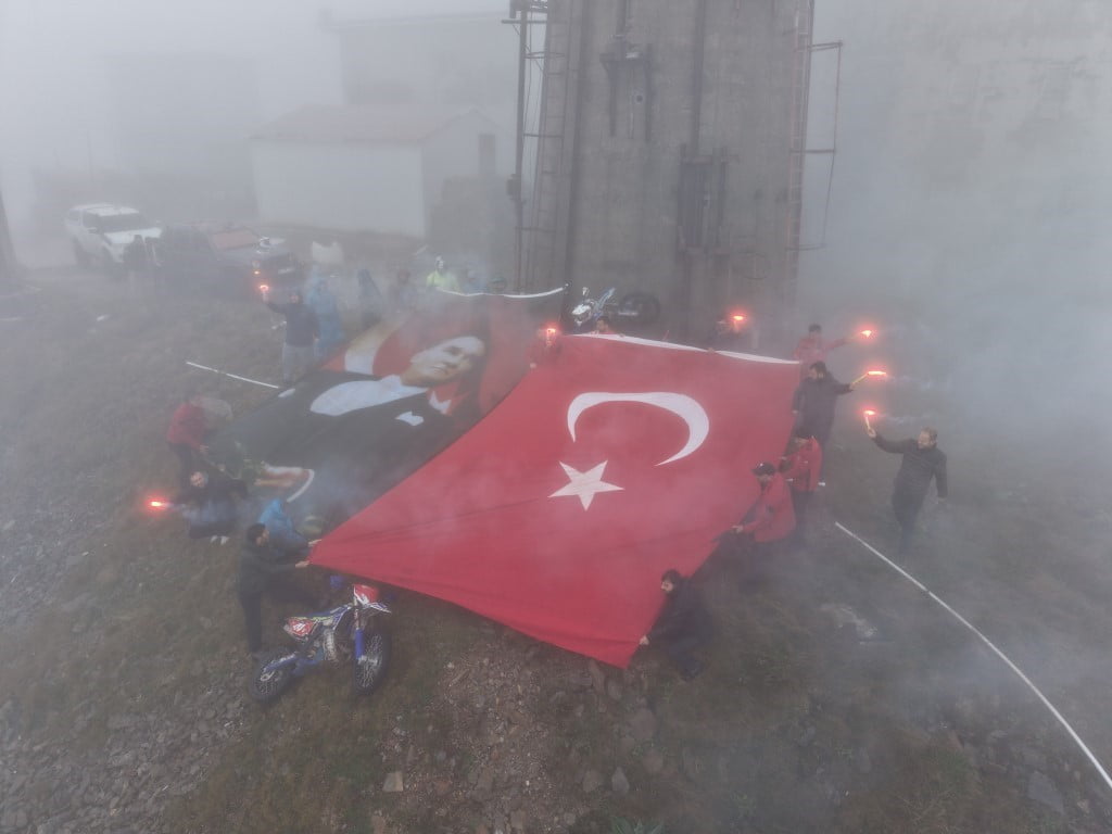 KOCAELİ'NİN KARTEPE İLÇESİNDE CUMHURİYET'İN 103. YIL DÖNÜMÜ DOLAYISIYLA DÜZENLENEN ETKİNLİKTE TÜRK...
