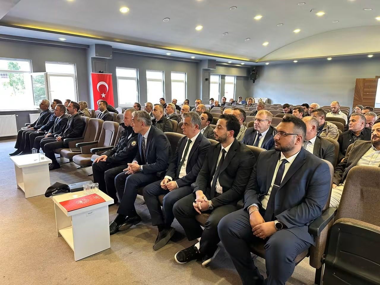 KONYA’NIN BOZKIR İLÇESİNDE, İLÇE İDARE ŞUBE BAŞKANLARI VE MUHTARLARIN KATILIMIYLA İSTİŞARE VE...