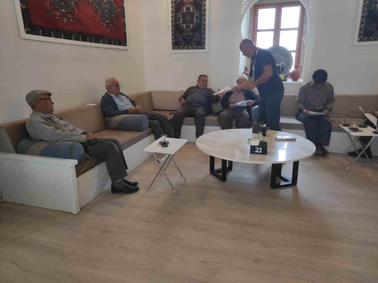 KONYA’NIN KARAPINAR İLÇESİNDE 1 EKİM DÜNYA YAŞLILAR GÜNÜ KAPSAMINDA VATANDAŞLARA YÖNELİK SAĞLIK...