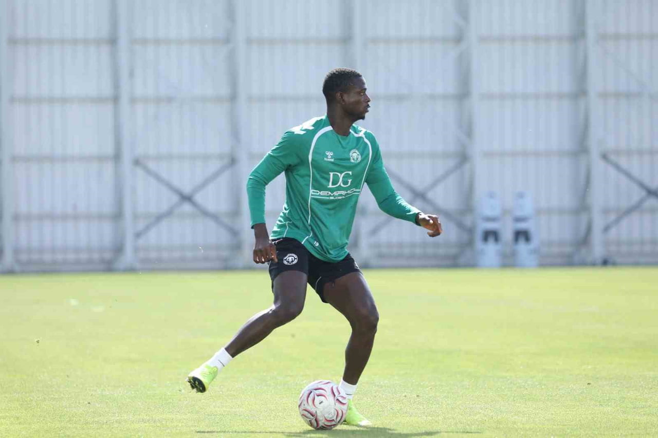 KONYASPOR, GENÇLERBİRLİĞİ İLE 25 EKİM PAZAR GÜNÜ SAHASINDA OYNAYACAĞI TRENDYOL SÜPER LİG 9. HAFTA...