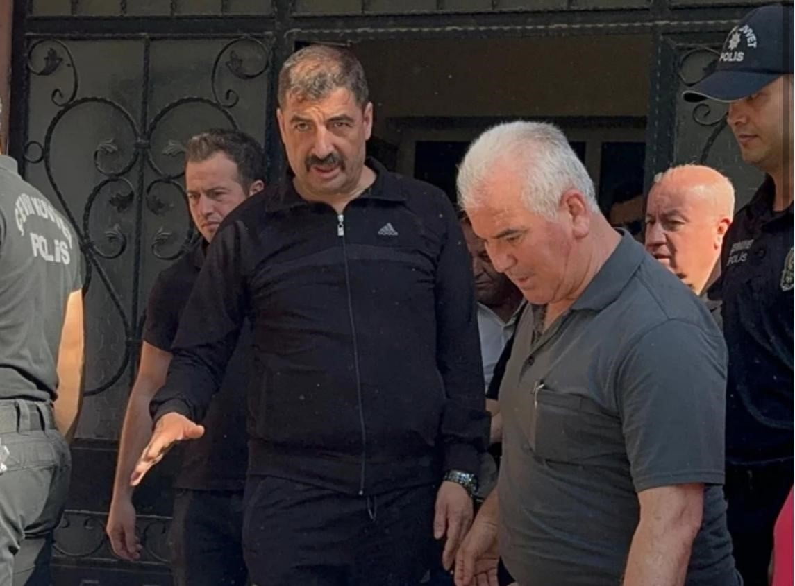 KULA BELEDİYE BAŞKANI HİKMET DÖNMEZ’İN DE SANIKLARI ARASINDA YER ALDIĞI DAVANIN DURUŞMASI, ADLİ...