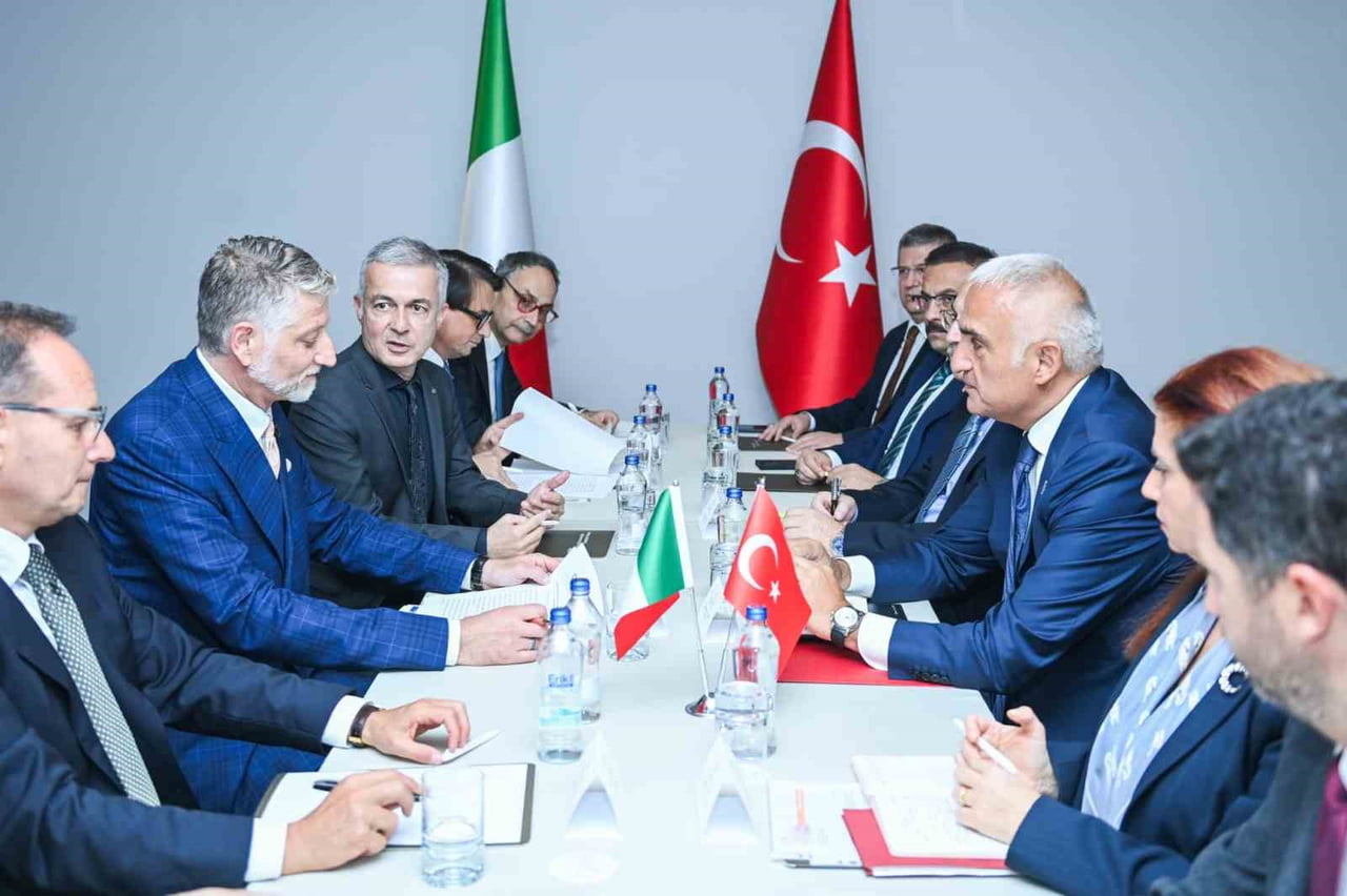 KÜLTÜR VE TURİZM BAKANI MEHMET NURİ ERSOY, İTALYA KÜLTÜR BAKANI ALESSANDRO GİULİ İLE PAMUKKALE’DE...