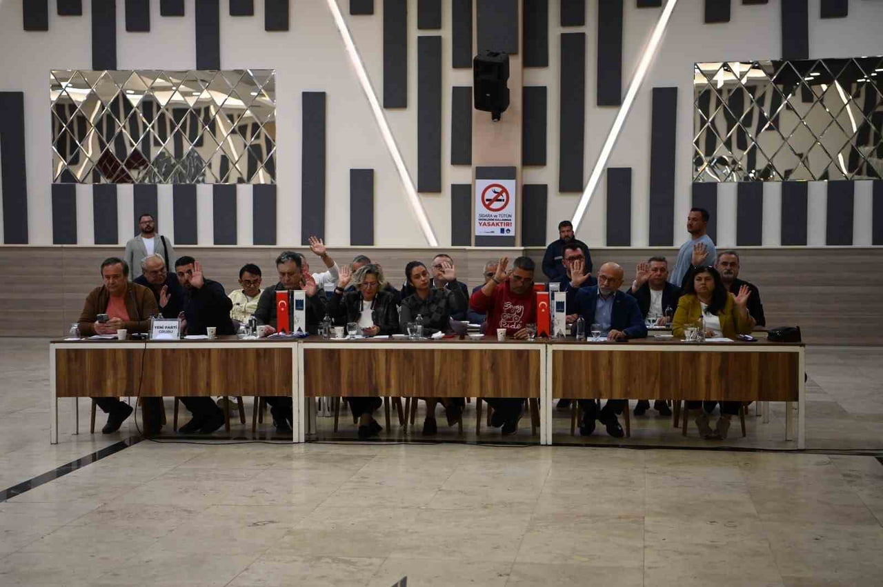 KUŞADASI BELEDİYESİ'NİN 2027 YILI GELİR VE GİDER BÜTÇESİ 3 MİLYAR 750 MİLYON TL OLARAK...