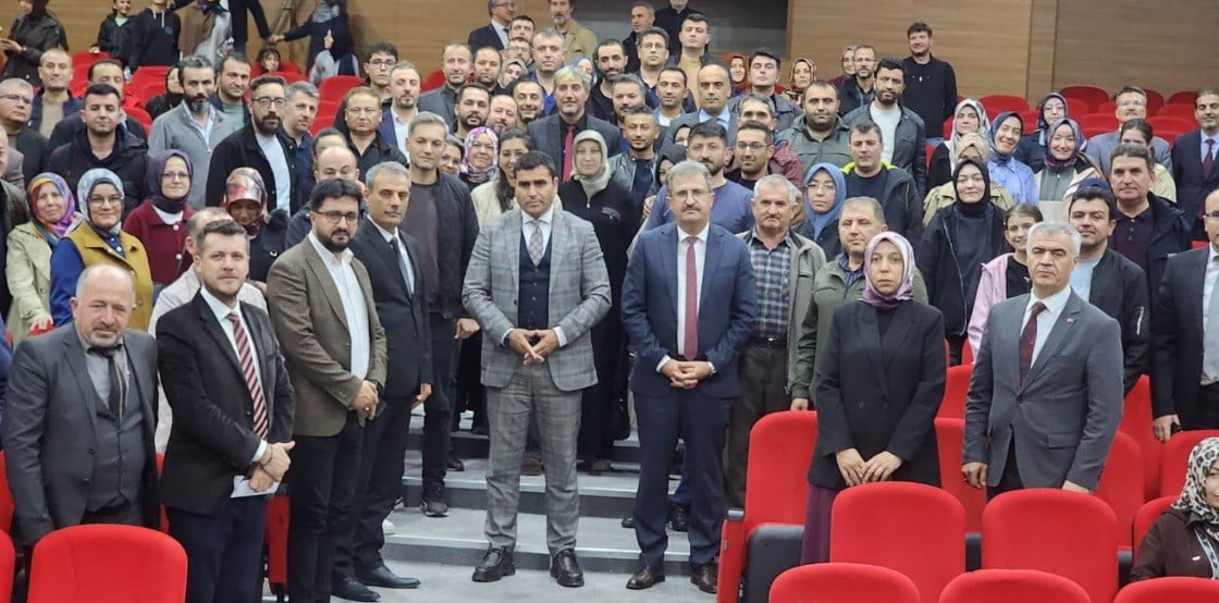 KÜTAHYA İL MİLLÎ EĞİTİM MÜDÜRÜ YILMAZ, TAVŞANLI'DA VELİLERLE BULUŞTU