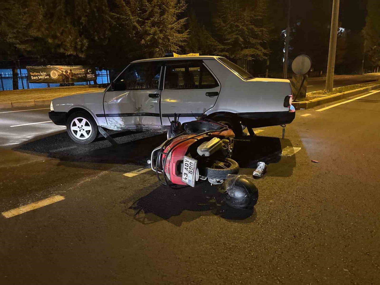 KÜTAHYA’NIN TAVŞANLI İLÇESİNDE OTOMOBİL İLE MOTOSİKLETİN ÇARPIŞMASI SONUCU 1 KİŞİ...
