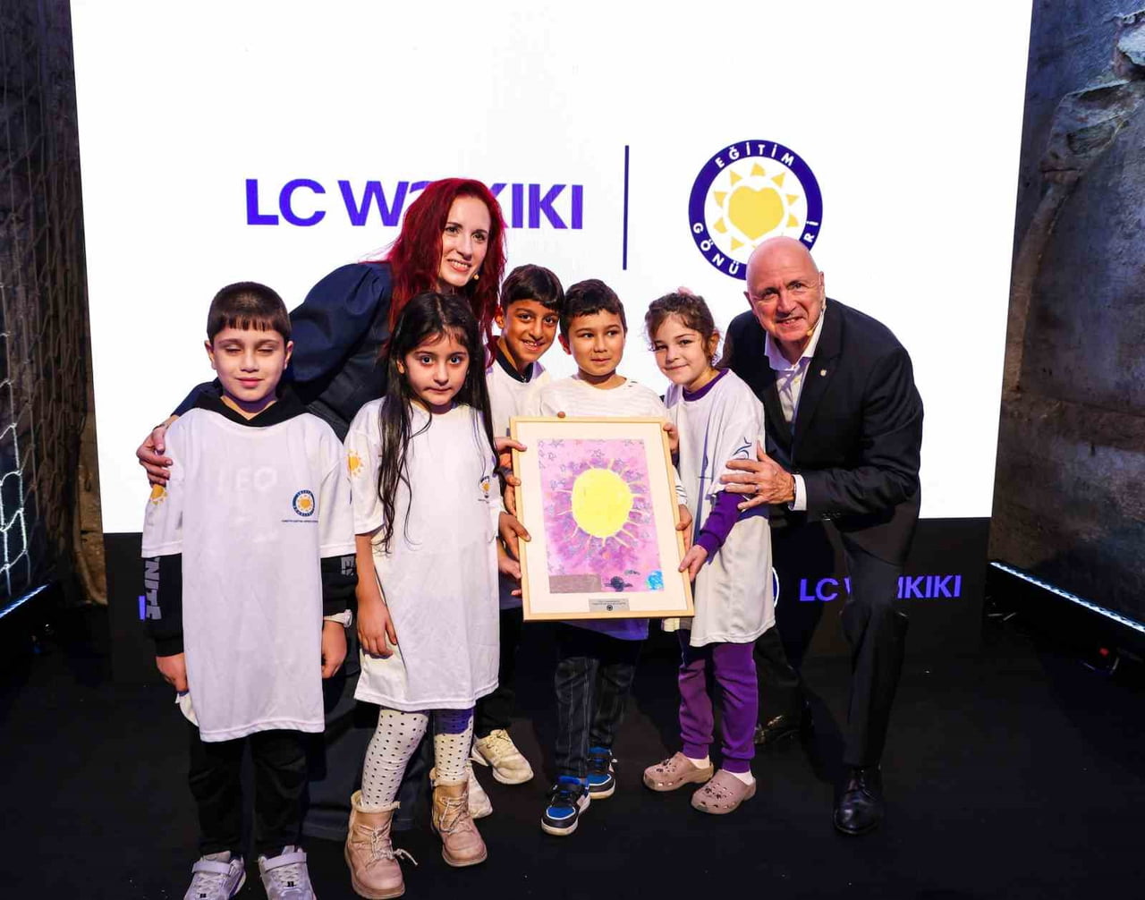 LC WAİKİKİ VE TÜRKİYE EĞİTİM GÖNÜLLÜLERİ VAKFI (TEGV) İŞ BİRLİĞİYLE YÜRÜTÜLEN YAŞAMSAL GELİŞİM...