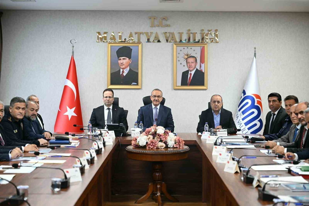 MALATYA’DA BAĞIMLILIKLA MÜCADELE İL KOORDİNASYON KURULU’NUN 3. TOPLANTISI, VALİ SEDDAR YAVUZ...