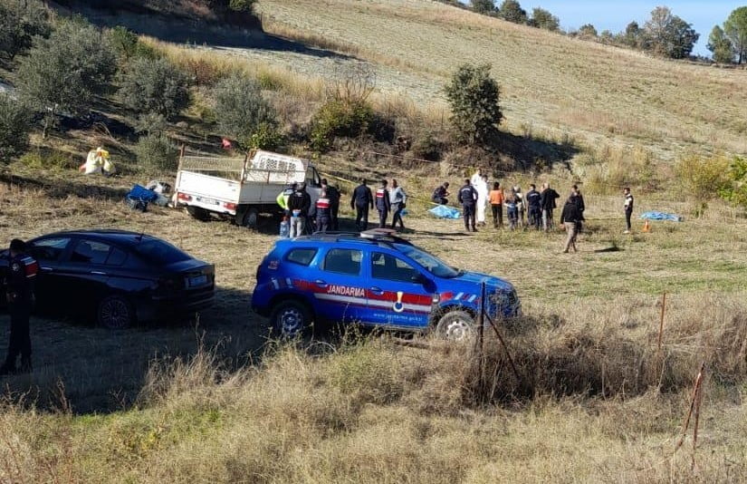 MANİSA'NIN GÖRDES İLÇESİNE BAĞLI BALIKLI MAHALLESİ'NDE MEYDANA GELEN SİLAHLI SALDIRIDA BABA VE...