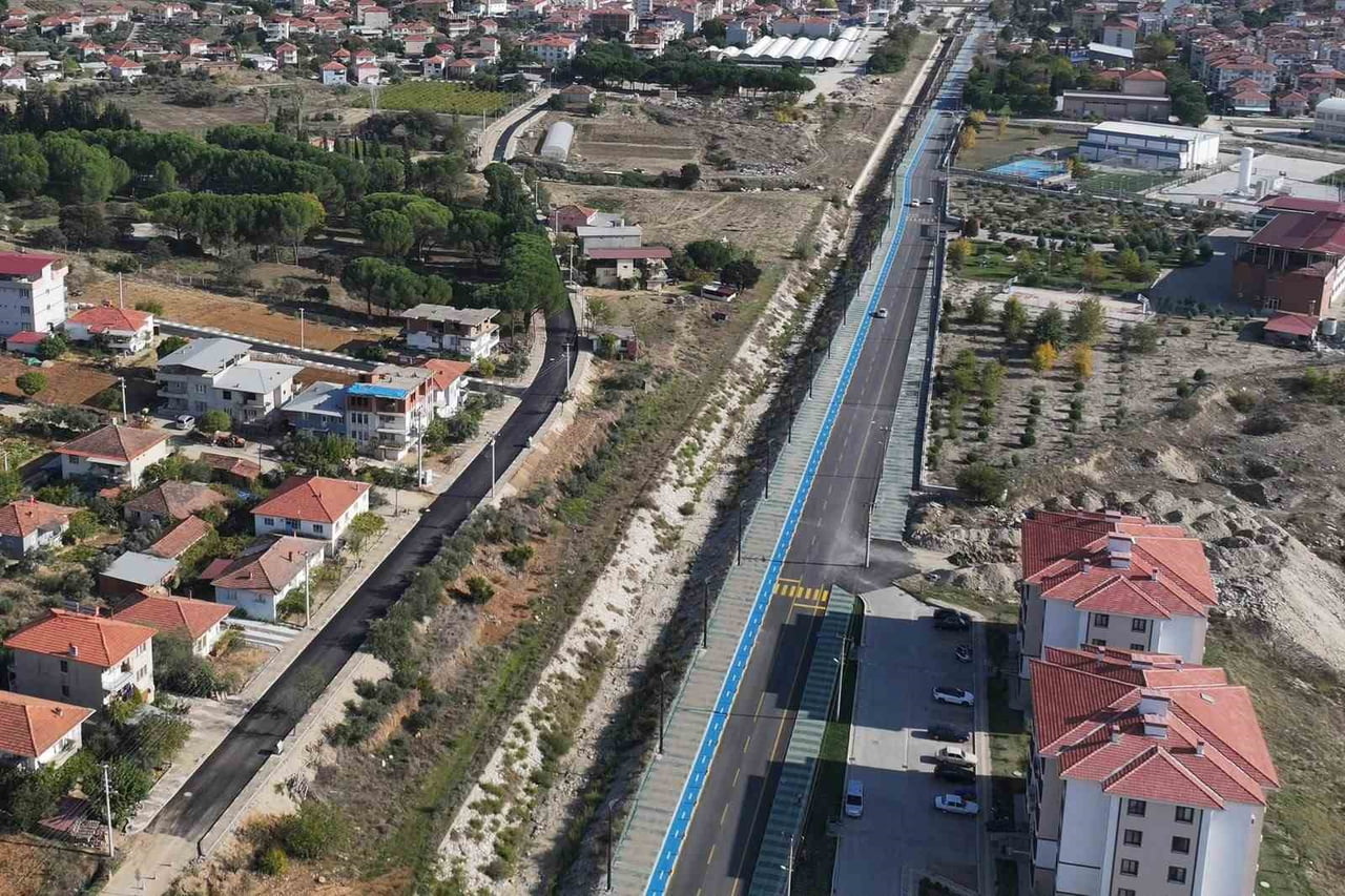 MANİSA BÜYÜKŞEHİR BELEDİYE BAŞKANI BESİM DUTLULU, KÖPRÜBAŞI İLÇE PROGRAMI KAPSAMINDA, MANİSA...