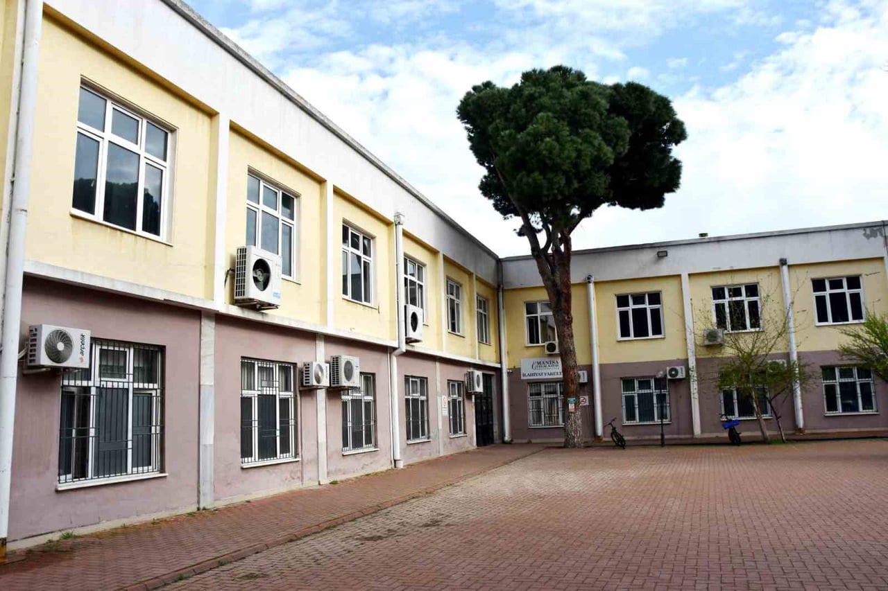 MANİSA CELAL BAYAR ÜNİVERSİTESİ (MCBÜ) İLAHİYAT FAKÜLTESİ TARAFINDAN DÜZENLENECEK "ULUSLARARASI...