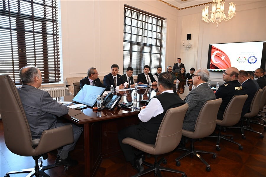 MANİSA’DA 2026-2027 SPOR SEZONUNDA GERÇEKLEŞTİRİLECEK MÜSABAKALARIN GÜVENLİ VE HUZURLU BİR ORTAMDA...