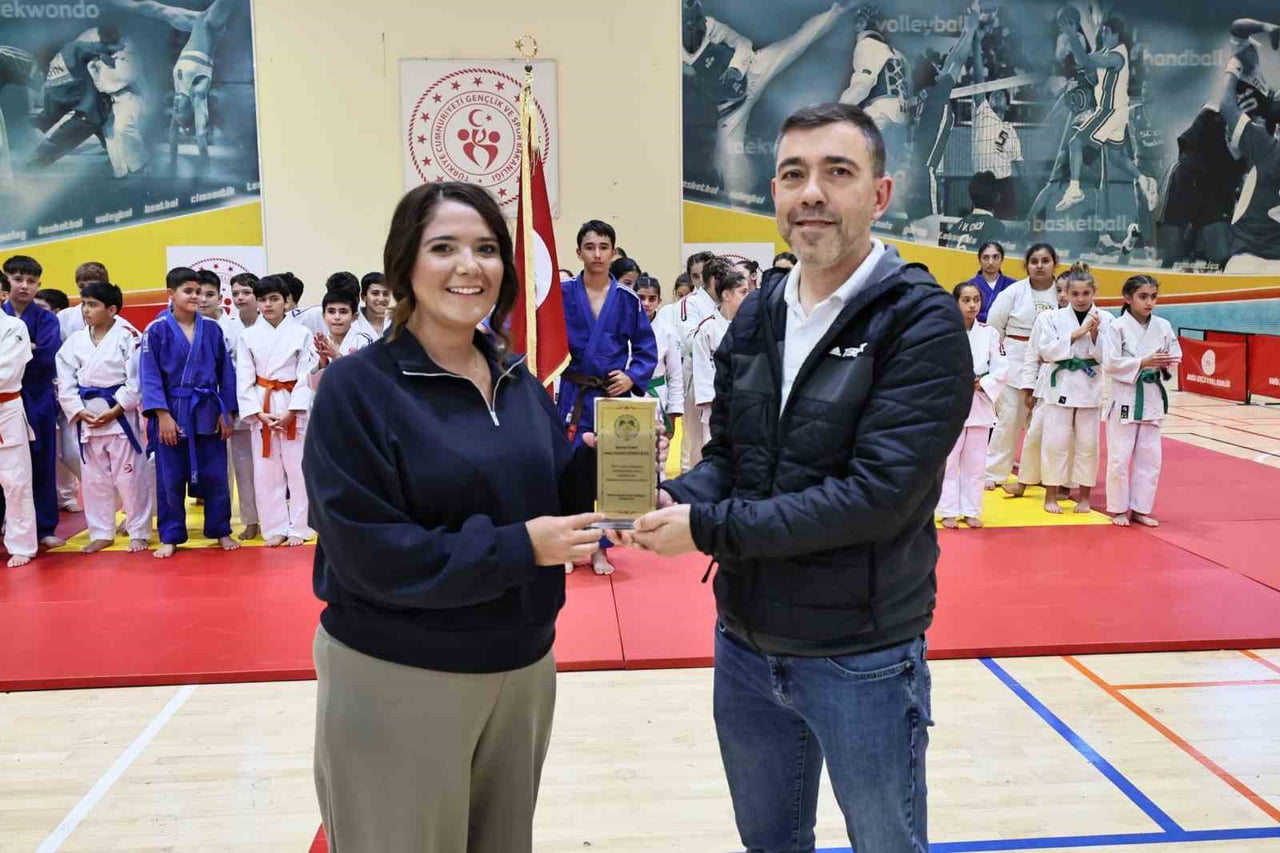 MANİSA’DA AMATÖR SPOR HAFTASI ETKİNLİKLERİ, ULUSAL VE ULUSLARARASI ORGANİZASYONLARDA BAŞARI ELDE...